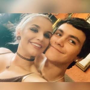 Meet your Posher, Anne-marie